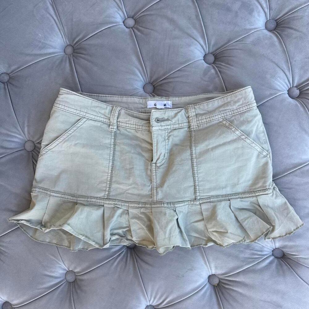 vintage green skort brand is Garage
